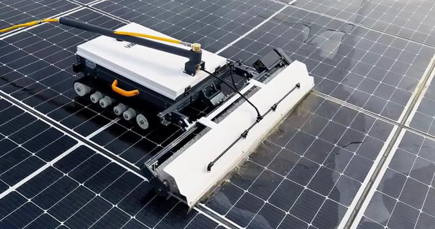 imagine robot de curățare autonom